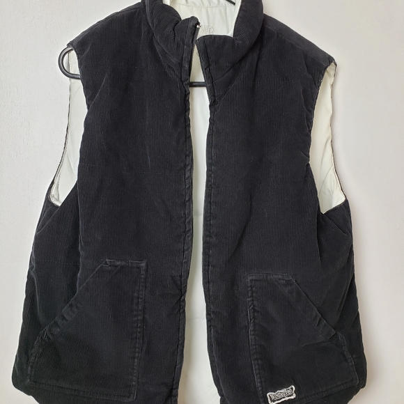 Wind River Vest - Picture 12 of 13